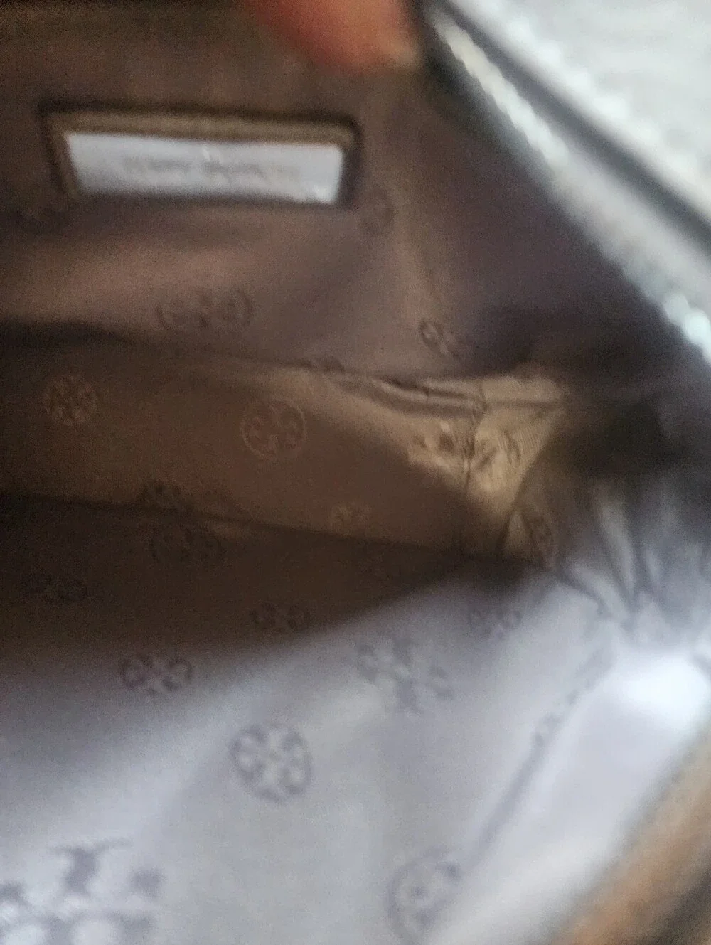 Tory Burch Taupe Pebbled Leather Logo Crossbody Bag NWT